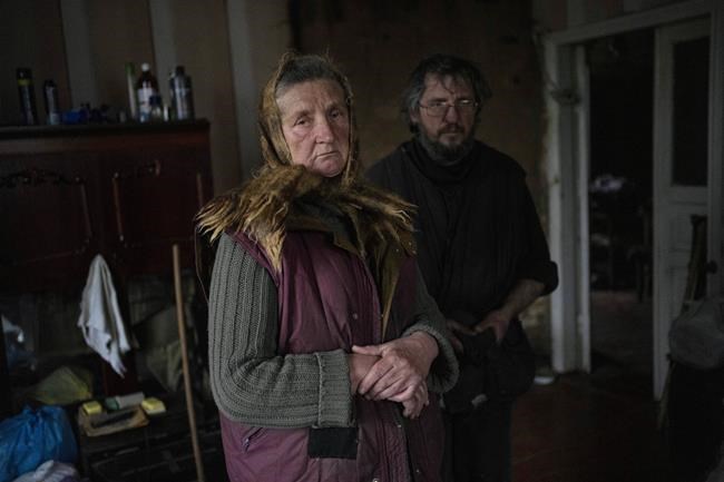 'I feel so lost': The elderly in Ukraine, left behind, mourn | iNFOnews.ca