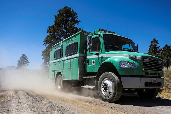 Crews brace for strong winds, explosive fire growth in West | iNFOnews.ca