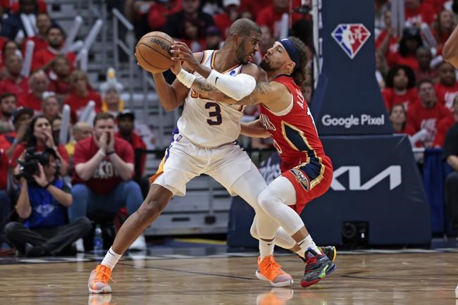 Paul, Ayton help Booker-less Suns beat Pelicans 114-111 | iNFOnews.ca Paul, Ayton help Booker-less Suns beat Pelicans 114-111 | iNFOnews.ca