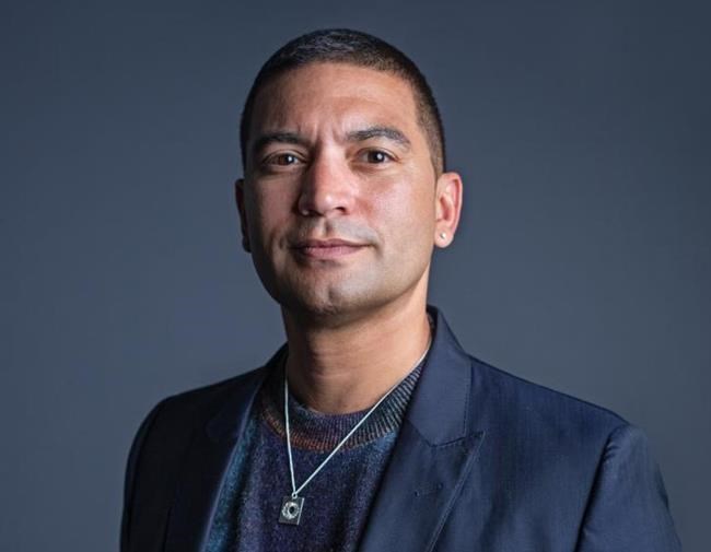 Adrian Matejka will be first Black editor of Poetry magazine | iNFOnews.ca Adrian Matejka will be first Black editor of Poetry magazine | iNFOnews.ca