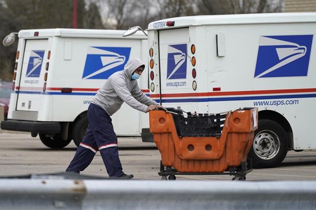16 states that want to electrify USPS fleet file lawsuits | iNFOnews.ca