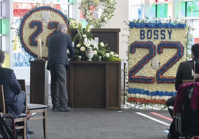 Quebec Premier Legault remembers Islanders star Mike Bossy as a 'fighter' | iNFOnews.ca