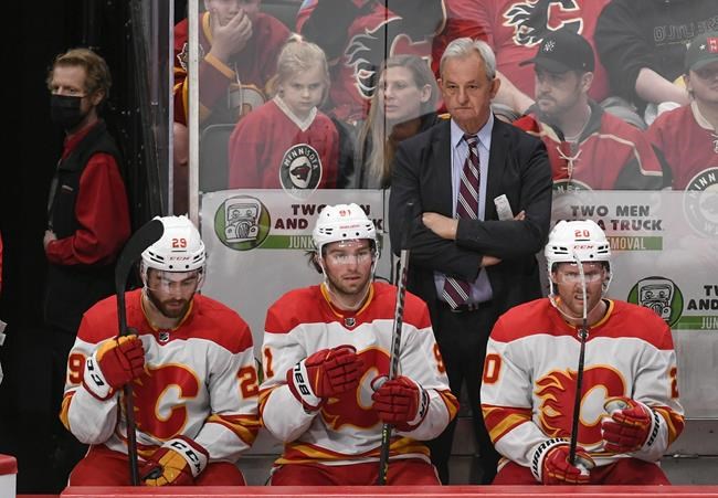 'He's brought our group together:' Return of coach Darryl Sutter ignited Flames | iNFOnews.ca CP1760349068