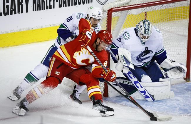 Recent Calgary Flames additions bring long-haul playoff experience | iNFOnews.ca
