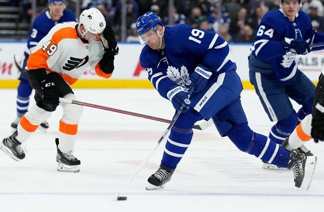 Spezza, Holl to make series debut for Leafs; Simmonds, Liljegren scratched for Game 3 | iNFOnews.ca