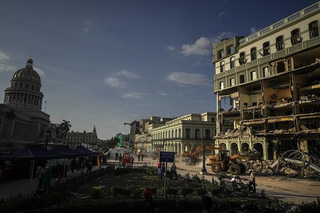 Rescuers look for victims at Cuba hotel after blast kills 25 | iNFOnews.ca