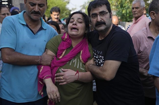 Minority Hindu Kashmiris protest killing of community member | iNFOnews.ca Minority Hindu Kashmiris protest killing of community member | iNFOnews.ca