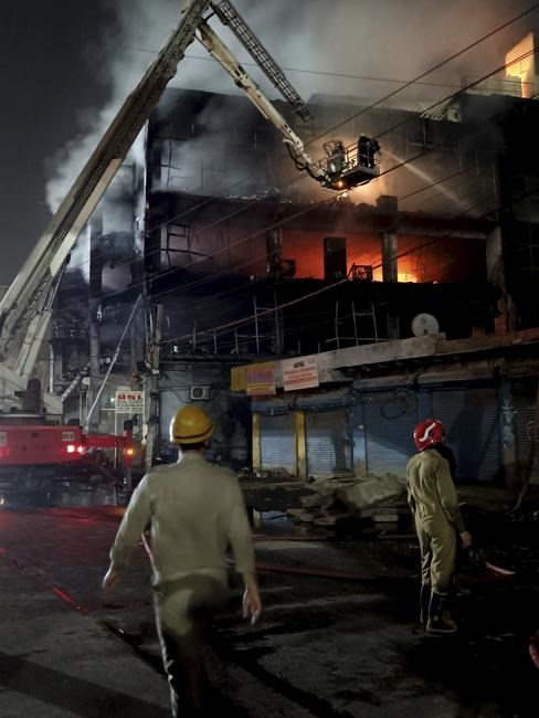 Fire in commercial building in India kills at least 27 | iNFOnews.ca