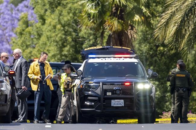 California churchgoers detained gunman in deadly attack | iNFOnews.ca