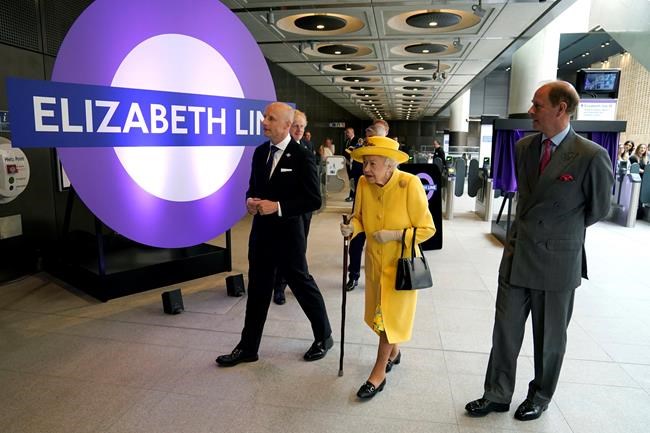 Queen makes surprise appearance to mark new subway line | iNFOnews.ca