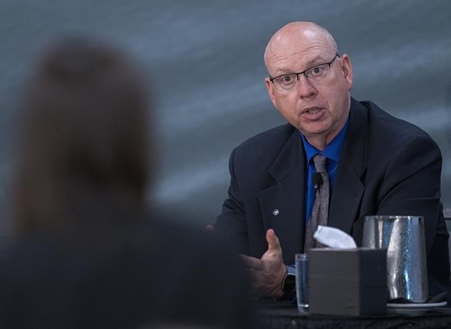 Former RCMP officer testifies that warning tweet in N.S. mass shooting took too long | iNFOnews.ca