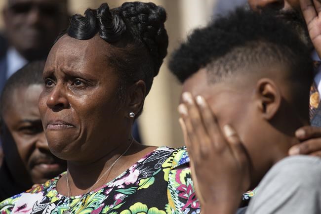 'How dare you!': Grief, anger from Buffalo victims' kin | iNFOnews.ca 'How dare you!': Grief, anger from Buffalo victims' kin | iNFOnews.ca