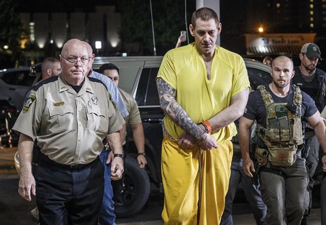 Recaptured Alabama escapee ordered to provide DNA sample | iNFOnews.ca