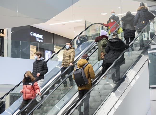 Consumer sentiment in Canada posts biggest drop since pandemic onset amid inflation | iNFOnews.ca CP616088021
