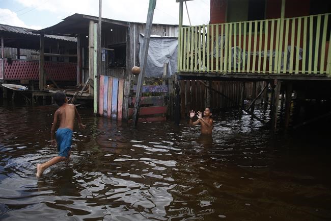 People in Brazil's Amazon rainforest again reel from floods | iNFOnews.ca People in Brazil's Amazon rainforest again reel from floods | iNFOnews.ca