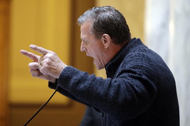 Indiana church says it confronted pastor about sex with teen | iNFOnews.ca CP261210952