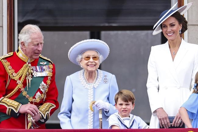 Celebrations held across Canada to mark Queen's Platinum Jubilee | iNFOnews.ca Celebrations held across Canada to mark Queen's Platinum Jubilee | iNFOnews.ca