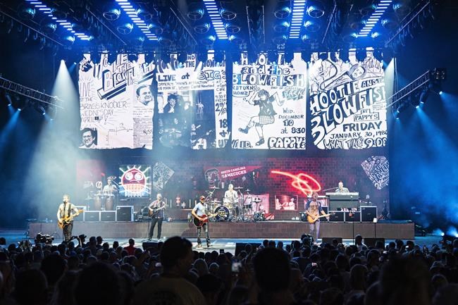 U. of South Carolina gets Hootie & the Blowfish memorabilia | iNFOnews.ca