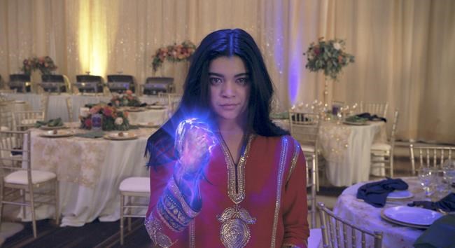 Toronto star Iman Vellani reconnects with her Pakistani, Muslim roots in 'Ms Marvel' | iNFOnews.ca