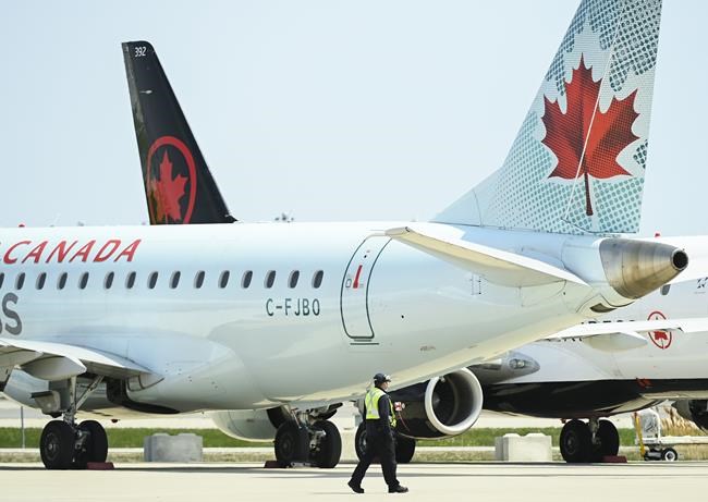 Half a million passengers faced delays on international flights at Pearson in May | iNFOnews.ca