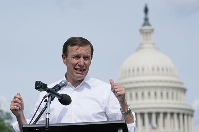Senators reach bipartisan compromise on gun violence bill | iNFOnews.ca