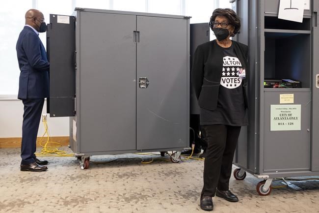 Shortened Georgia runoff poses hurdles for voters, officials | iNFOnews.ca