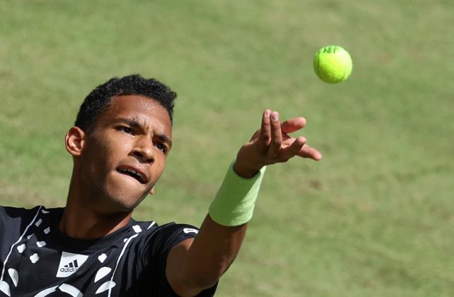 Auger-Aliassime advances to second round at Halle Open | iNFOnews.ca
