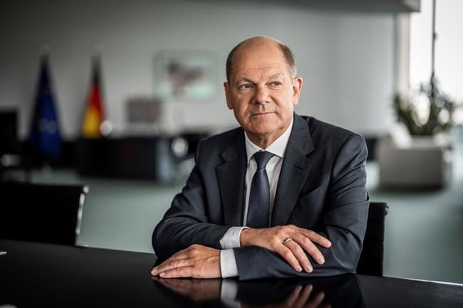 German leader says it's necessary to keep talking to Putin | iNFOnews.ca