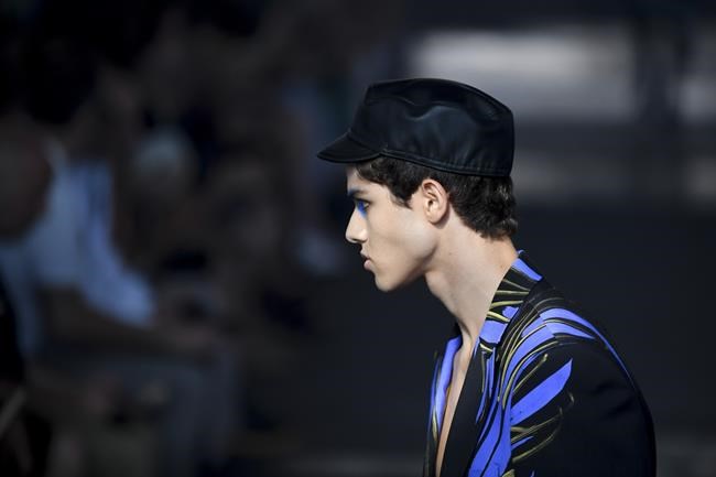 Prada mixes nostalgia and grunge for summer 2023 menswear | iNFOnews.ca Prada mixes nostalgia and grunge for summer 2023 menswear | iNFOnews.ca