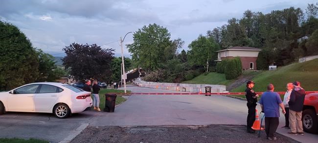 Another landslide north of Quebec City 'inevitable,' 187 forced from homes | iNFOnews.ca