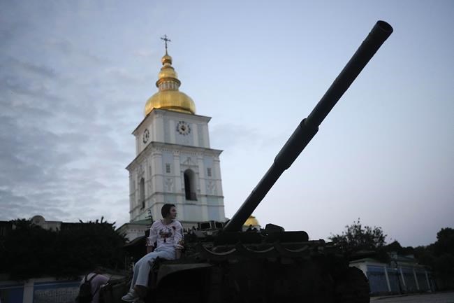 War-damaged Russian tanks to go on display in Polish square | iNFOnews.ca War-damaged Russian tanks to go on display in Polish square | iNFOnews.ca