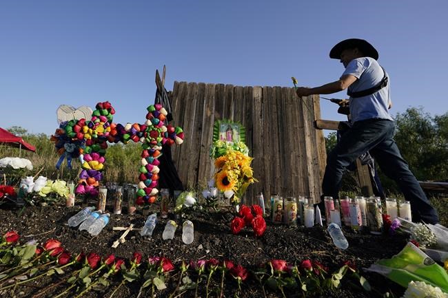 EXPLAINER: Heat, humidity a perilous mix in migrant deaths | iNFOnews.ca