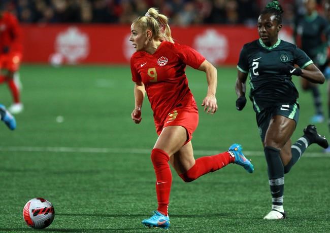 Canadian forward Adrian Leon leaves West Ham for Manchester United | iNFOnews.ca