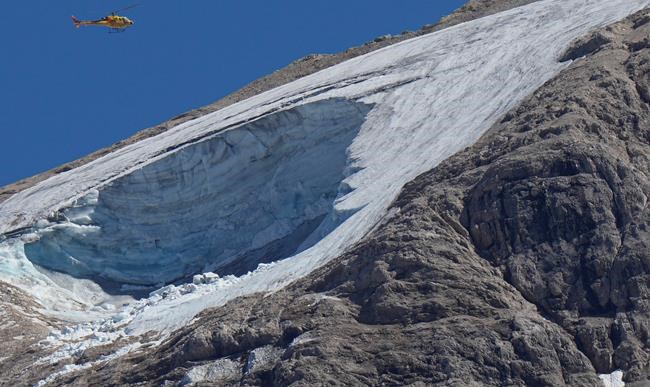 Warming world creates hazard for Alpine glaciers | iNFOnews.ca CP1142071393