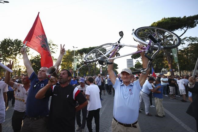 Albania: Thousands join opposition protest over price hikes | iNFOnews.ca CP1992979493