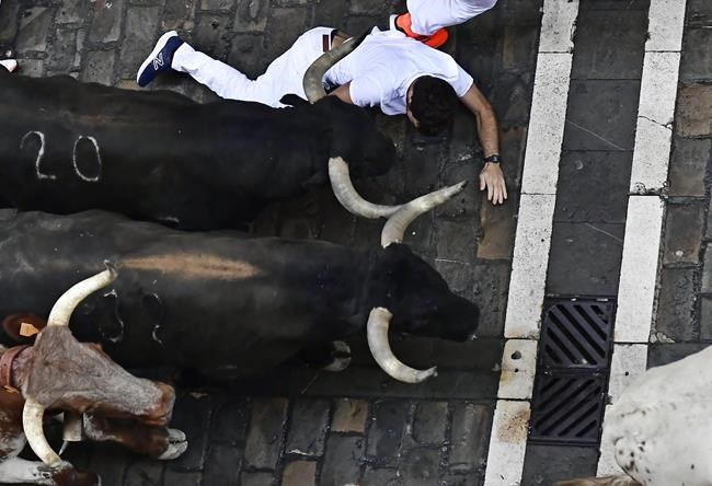 Bulls spare runners from gorings for 4th day in Pamplona | iNFOnews.ca