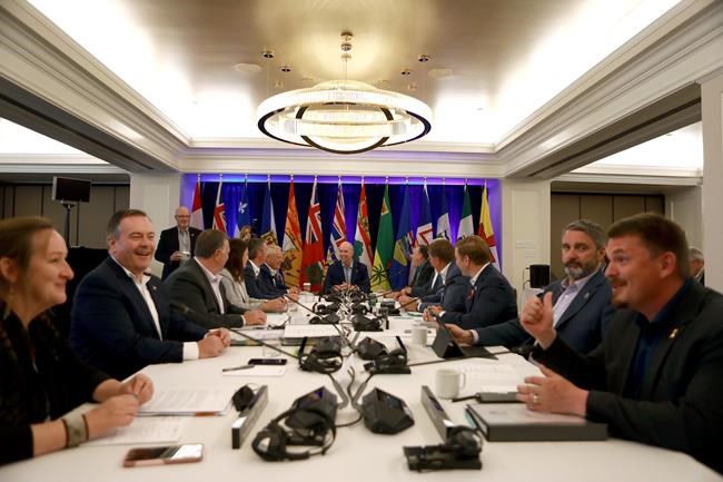Premiers want Ottawa along for 'generational opportunity' to modernize health care | iNFOnews.ca