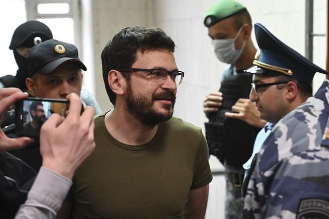 Russia jails opposition figure for criticizing its military | iNFOnews.ca CP29837659