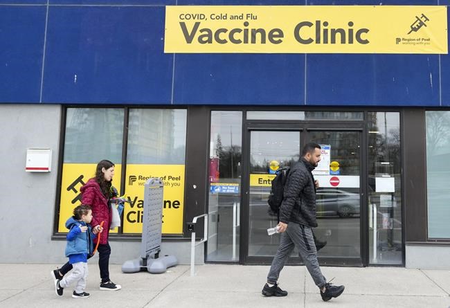 Where do Canada's provinces and territories stand on COVID-19 fourth doses? | iNFOnews.ca