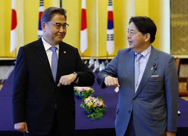 Japan calls for S. Korea's steps to resolve row after talks | iNFOnews.ca