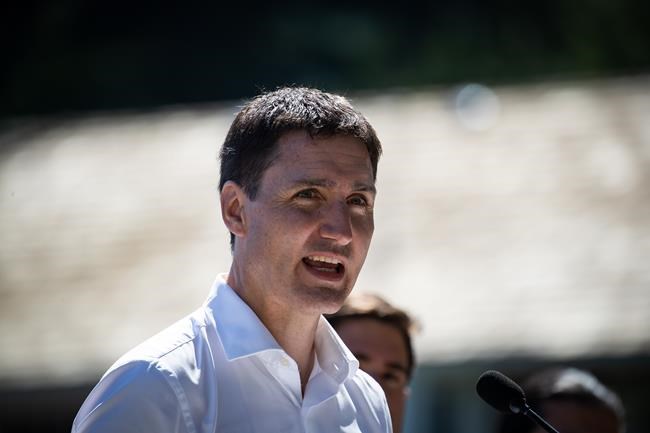 Prime Minister Justin Trudeau rips Hockey Canada leadership over sex assault fund | iNFOnews.ca