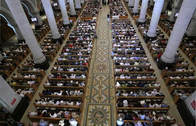 Pope Francis to carry mass at one of Quebec's basilicas, Indigenous pilgrim site | iNFOnews.ca