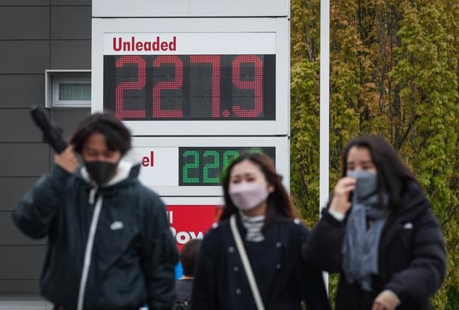 Heat warnings across Canada, BoC inflation lessons : In The News for July 21 | iNFOnews.ca