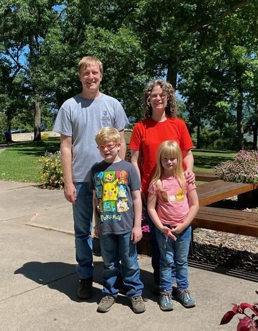 Suspected gunman's motive in Iowa park killings a mystery | iNFOnews.ca Suspected gunman's motive in Iowa park killings a mystery | iNFOnews.ca