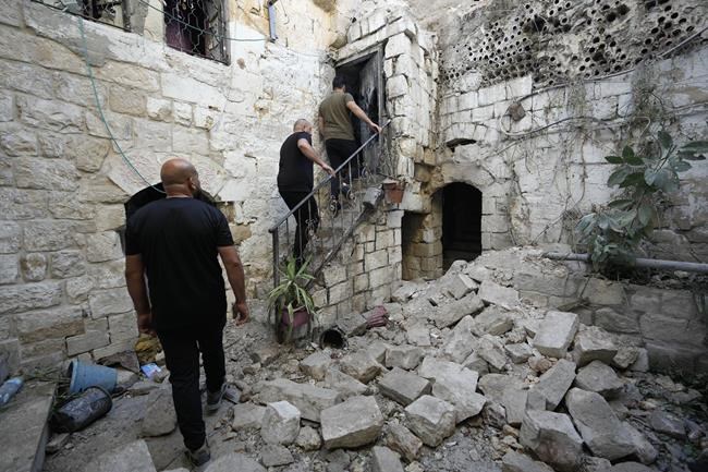 Palestinians: Israeli forces kill 2 in West Bank gun battle | iNFOnews.ca Palestinians: Israeli forces kill 2 in West Bank gun battle | iNFOnews.ca