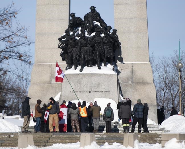 Anand criticizes 'desecration' after Tomb of the Unknown Soldier draped with flags | iNFOnews.ca Anand criticizes 'desecration' after Tomb of the Unknown Soldier draped with flags | iNFOnews.ca