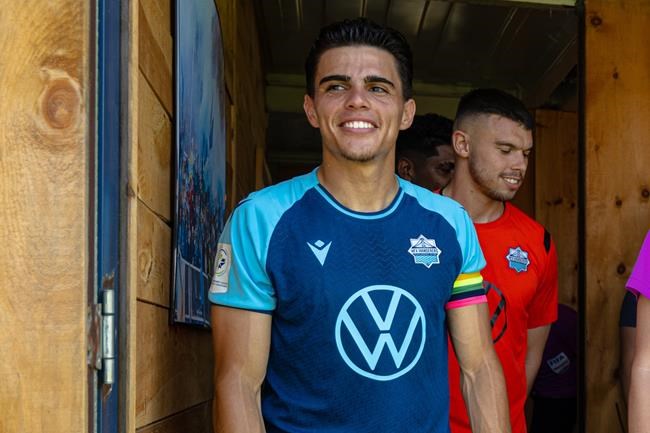 Mateo Restrepo trades one dream for another, leaving pro soccer for med school | iNFOnews.ca