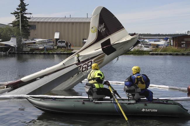 Seaplane carrying 7 crashes after takeoff in Alaska | iNFOnews.ca Seaplane carrying 7 crashes after takeoff in Alaska | iNFOnews.ca