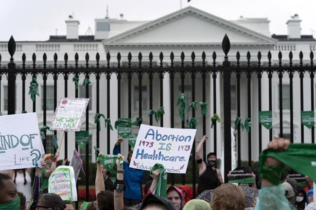 White House hosts lawyers for discussion on abortion access | iNFOnews.ca