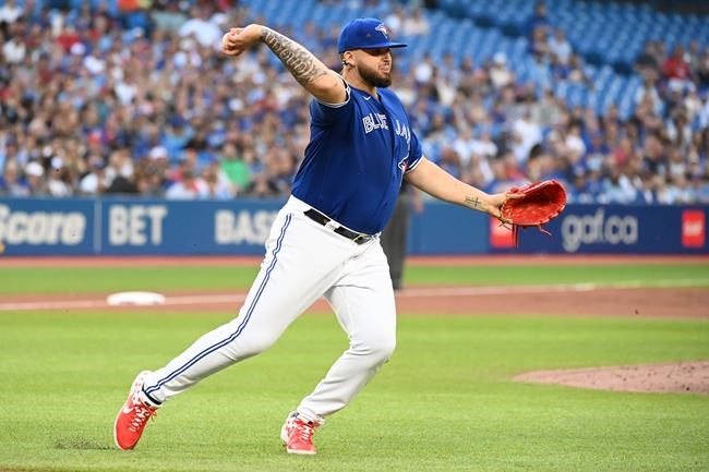 Castro helps Tigers top Blue Jays 4-2 as Manoah exits game early with hurt elbow | iNFOnews.ca